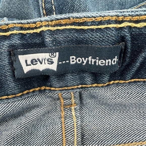 Levi’s Boyfriend Distressed Jeans Size 8 Regular Kids - Picture 2 of 5